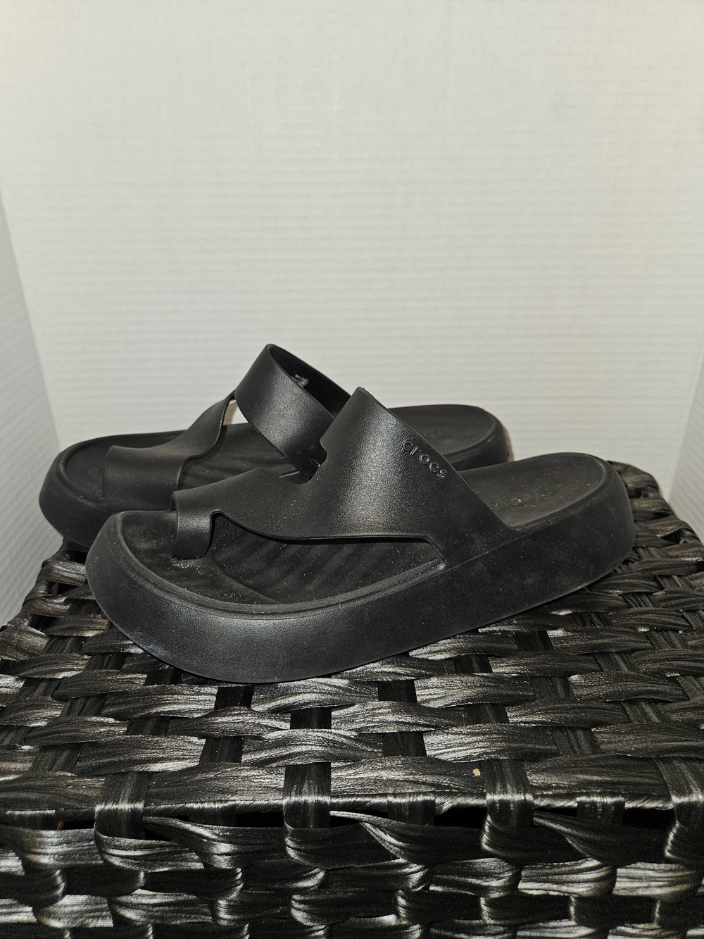 CROCS Black Platform Flip Sandals